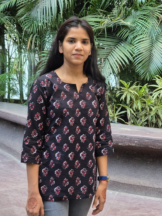 Short Kurti