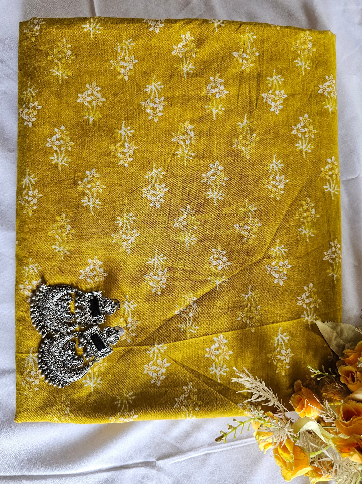Mustard Meadow with delicate white floral motifs